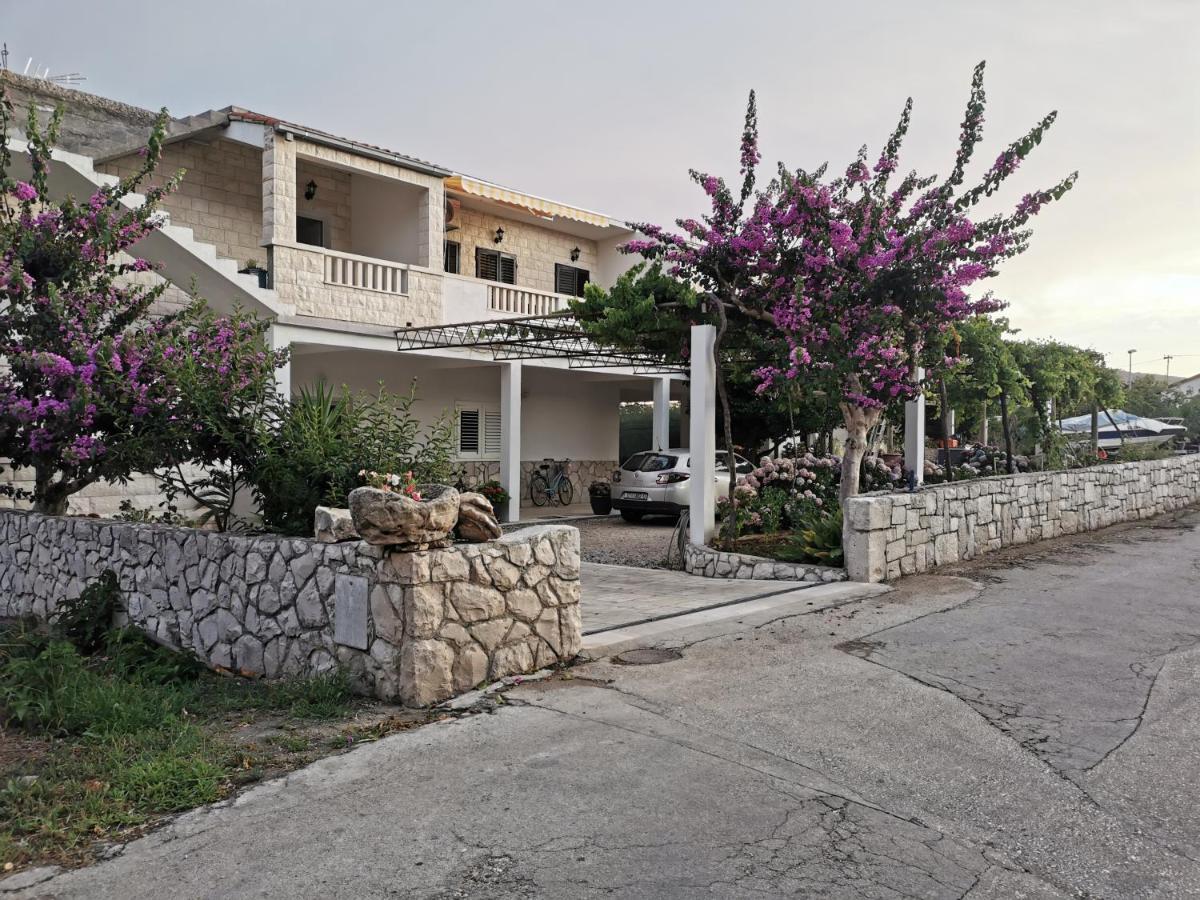 Apartments Zile ซูชูราย ภายนอก รูปภาพ